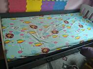 Grajewo ogłoszenia: Sprzedam łóżko dziecięce o wymiarach 80/190 cm z szufladą oraz... - zdjęcie