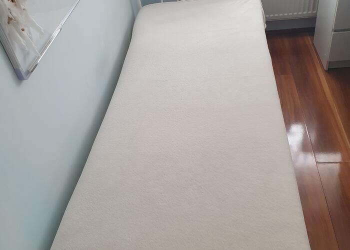 Grajewo ogłoszenia: Sprzedam łóżko( z materacem lub bez) wym. 80x200.