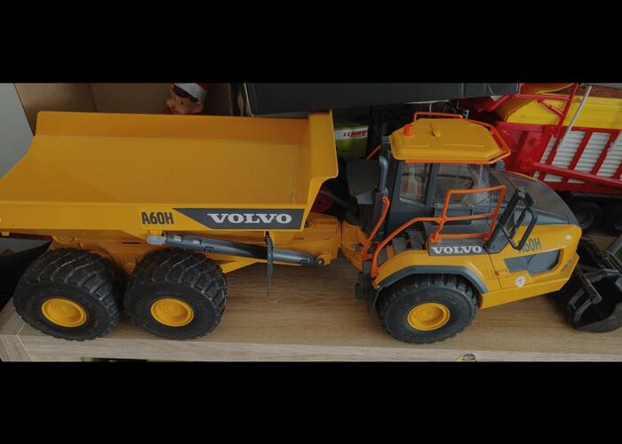 Grajewo ogłoszenia: Zabawka bruder, Volvo A60H, duży, wszystko sprawne, zabawka...