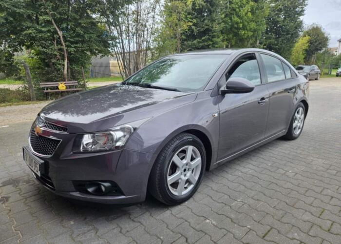 Grajewo ogłoszenia: Sprzedam. Chevrolet cruze 1.8 benzyna z grudnia 2011 roku. Przebieg...